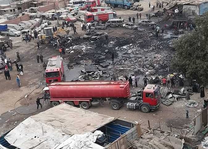 Huge fire in Qalyubiya car garage devours 15 vehicles