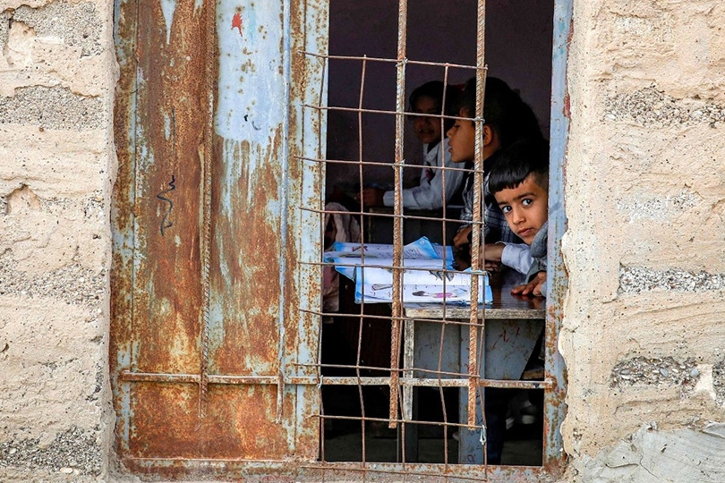 استراتيجية تحويل الانتباه: بين المنفعة والضرر