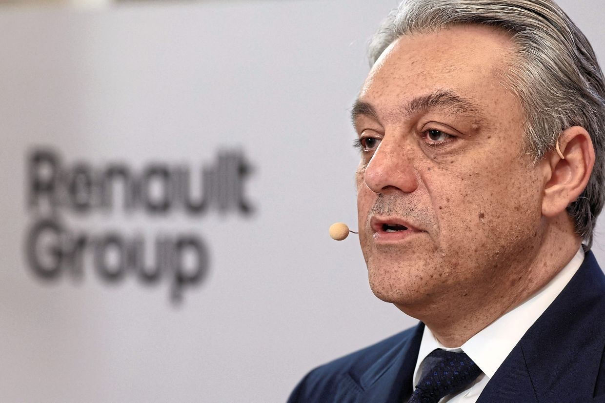 Gucci turns to Renault CEO in turnaround bid
