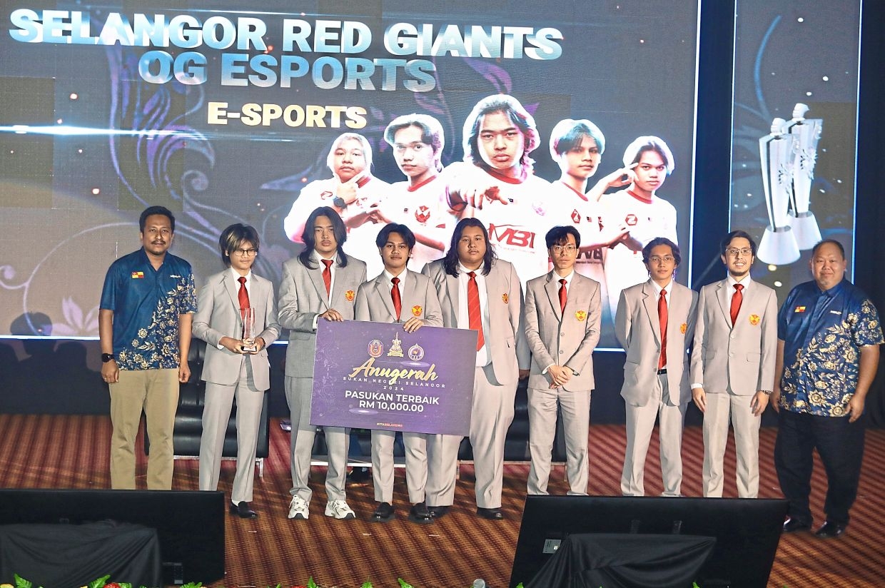 Double victory for Selangor e-sports team