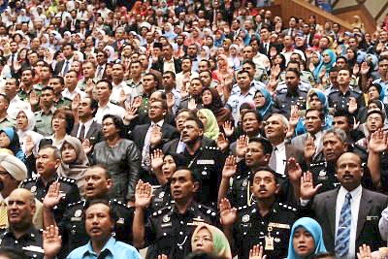 Public servants barred from statements undermining govt policies
