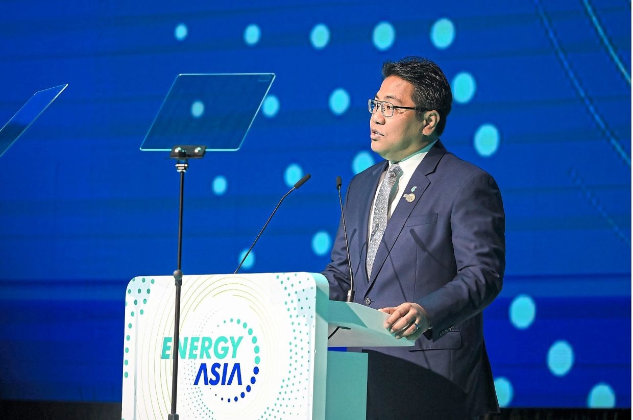 PETRONAS should adapt to new energy transition demands amid economic and geopolitical uncertainties