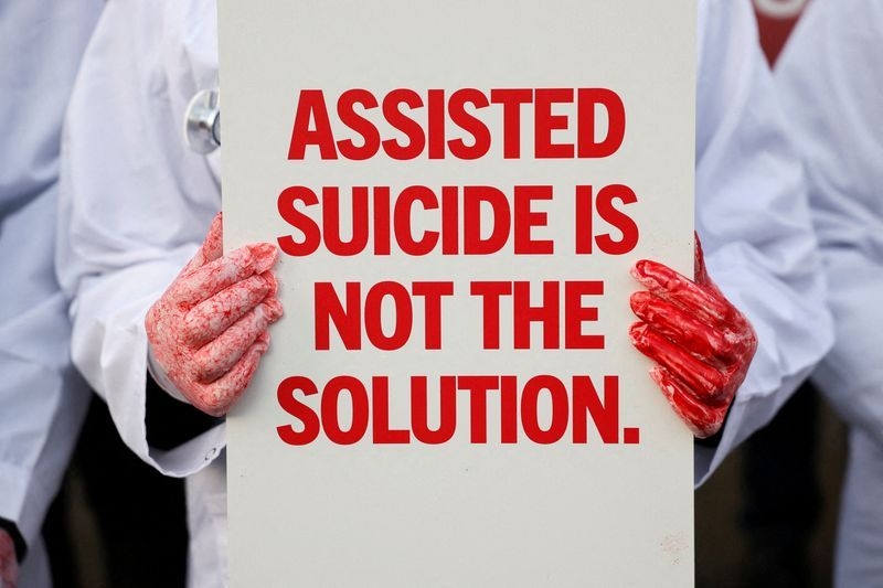 British lawmakers to vote on landmark assisted dying law