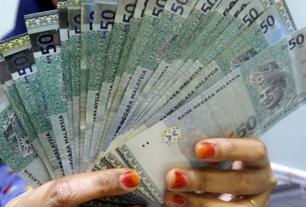 Ringgit opens higher against US$ in cautious mode