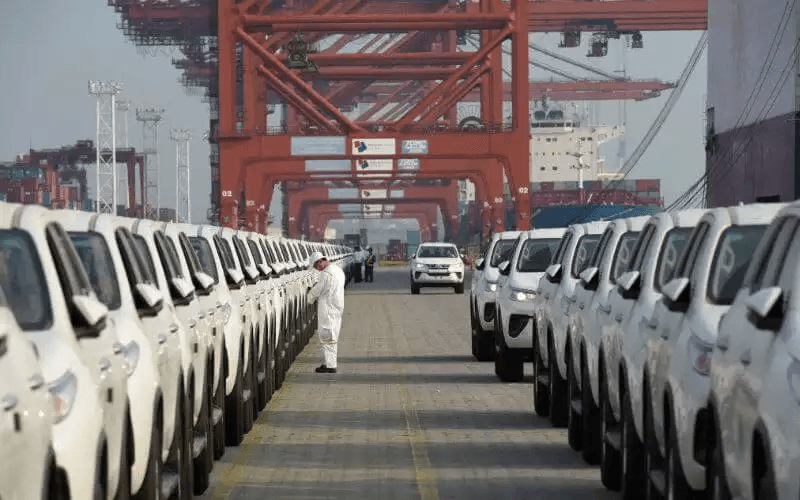 Moroccan government pledges to boost car exports to Egypt