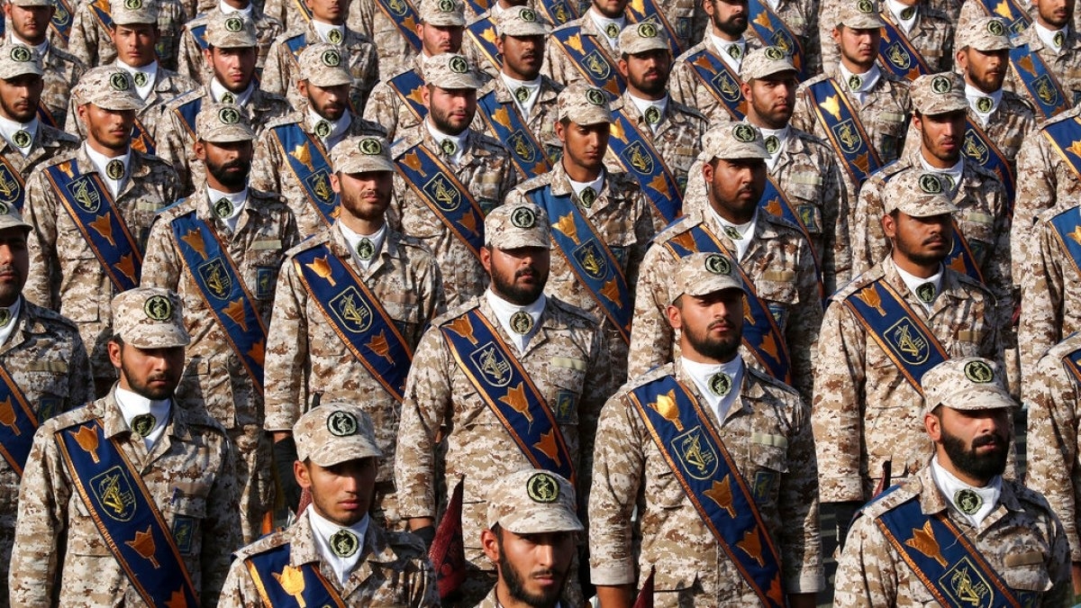 Regime change wouldn't likely bring democracy to Iran