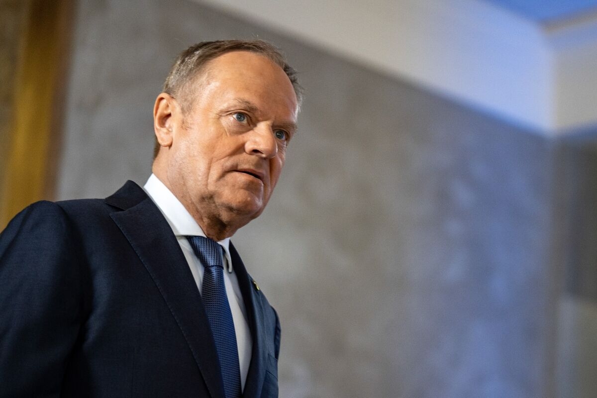 Poland's Fiscal Woes in Focus After Tusk Ally Loses Election