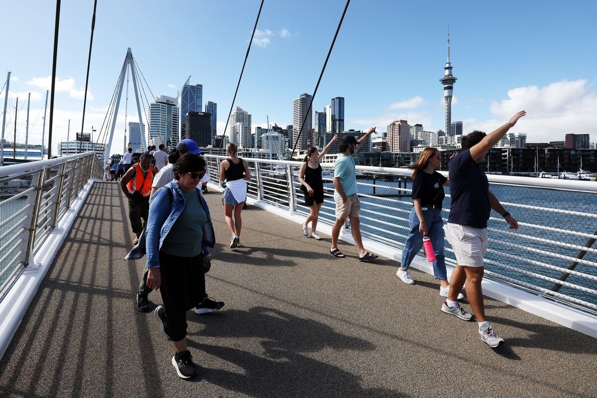 New Zealand's Economic Recovery Gathers Pace as Exports Jump