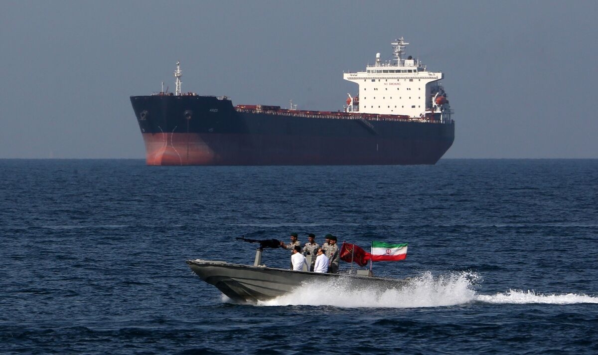 Shipping on High Alert in Mideast After US Strikes on Iran