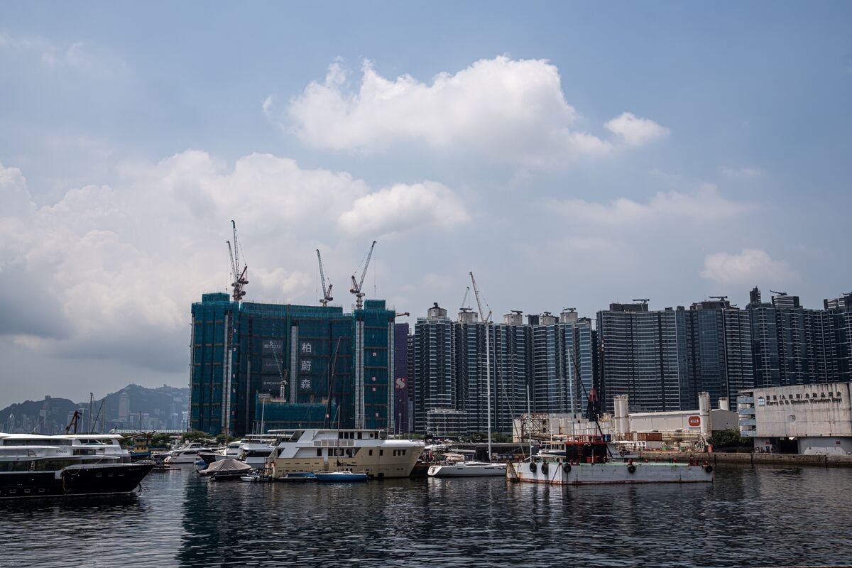 Morgan Stanley Says Hong Kong's Housing Sector Is Bottoming Out