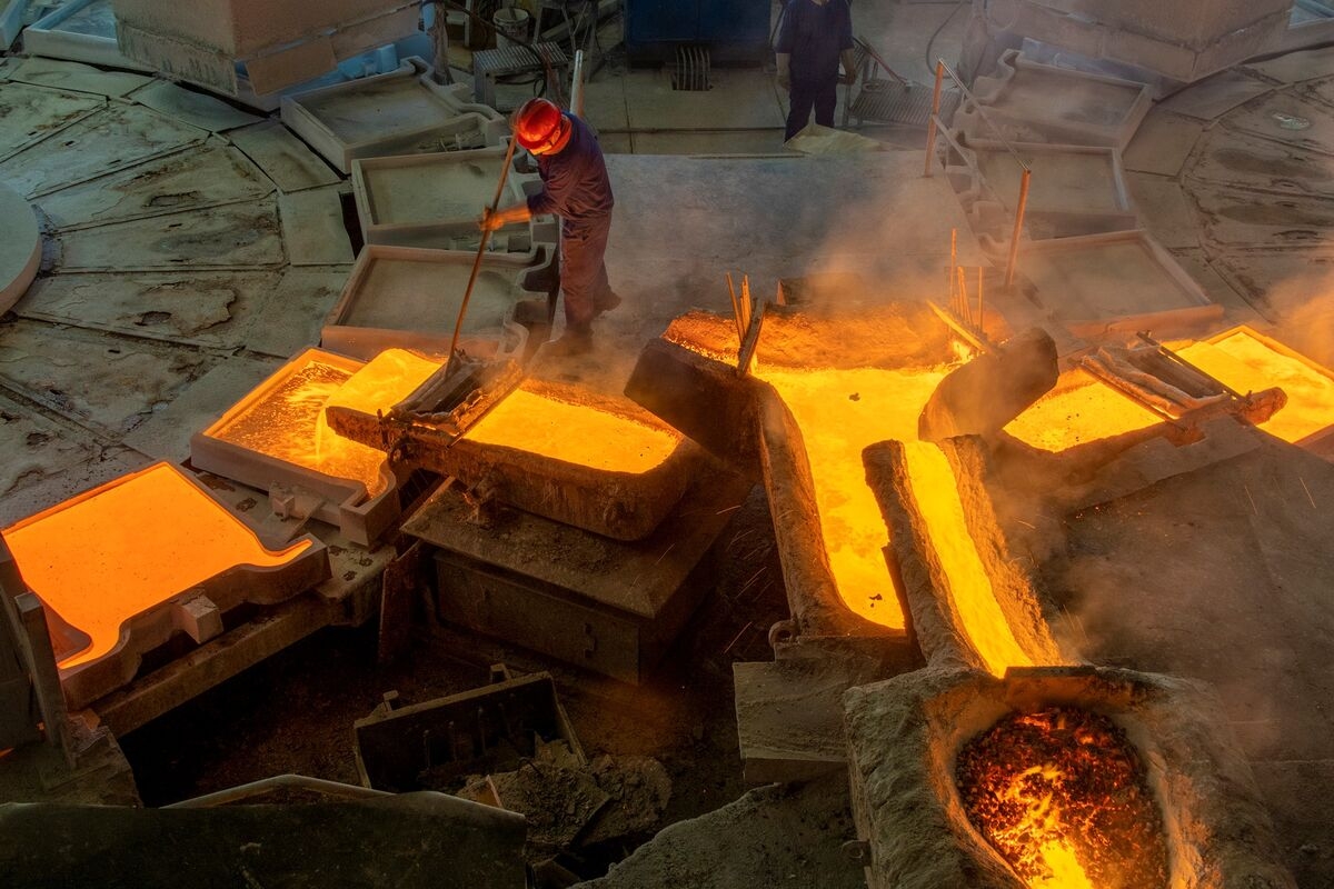 China's Record Copper Ore Imports Offer Relief Amid Shortage