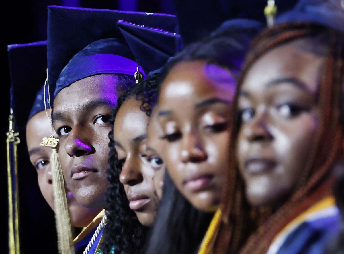 Pell Grants Are an Engine of Social Mobility. Don't Cut Them.