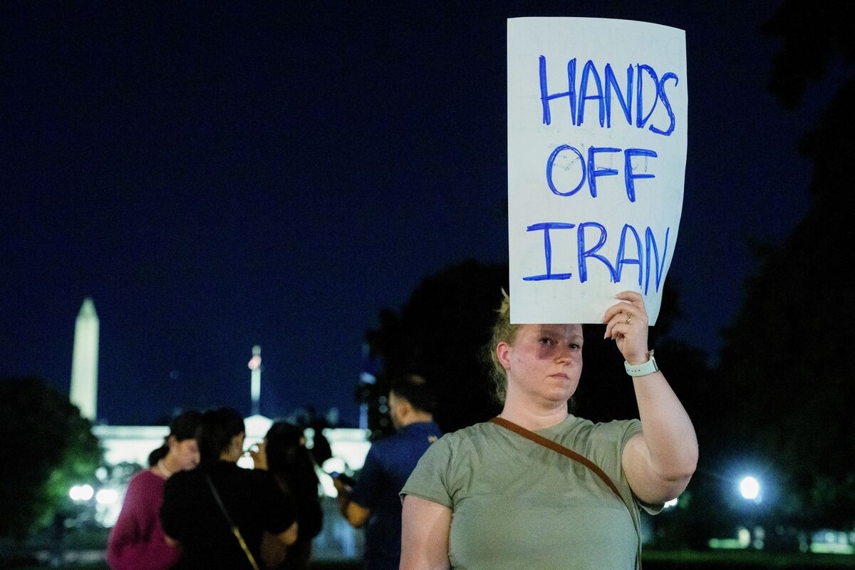 The US Has Two Paths in Iran. Its Clerics Will Decide Both.