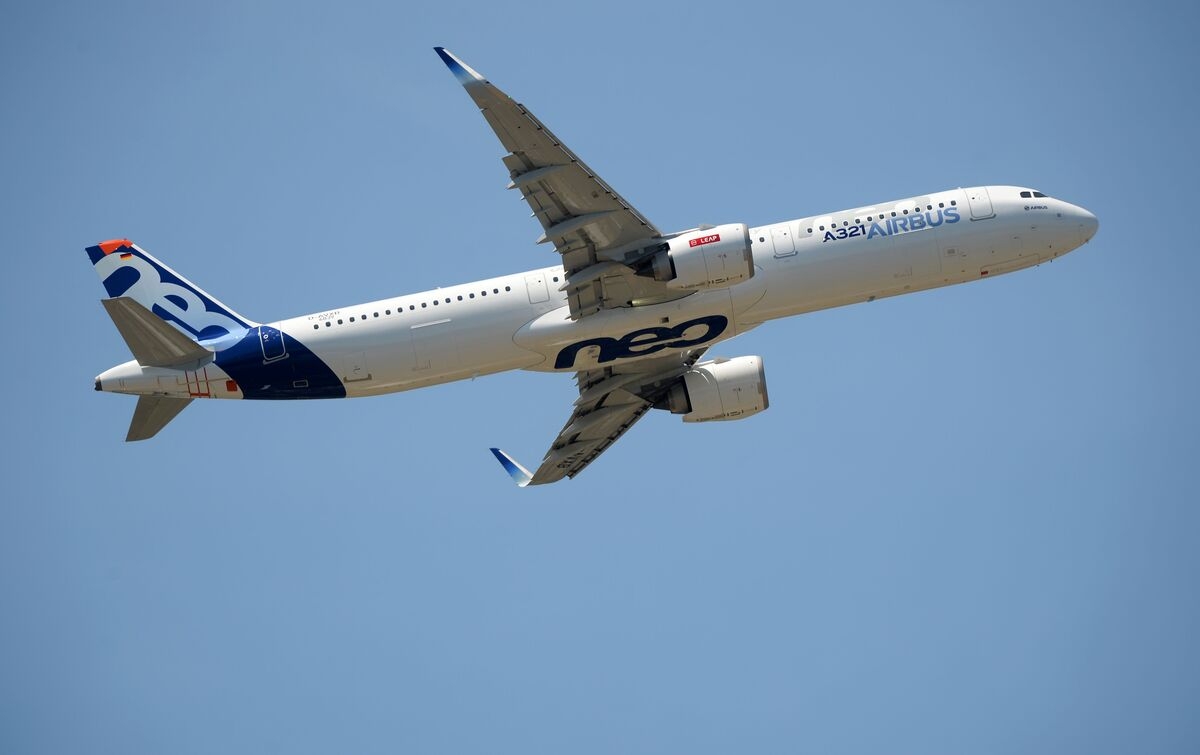 Airbus Keeps Sales Momentum With 100-Plane Order from Vietjet