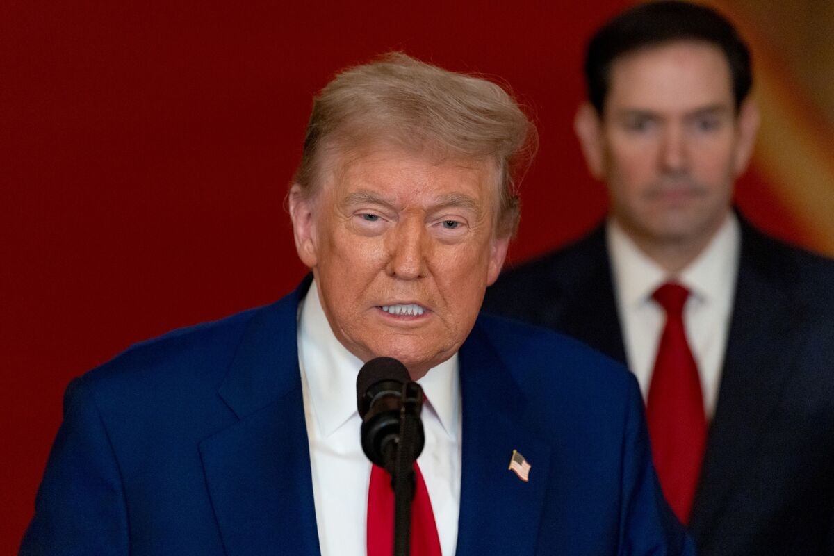 Trump Makes Dramatic About-Face With Plunge Into Middle East War