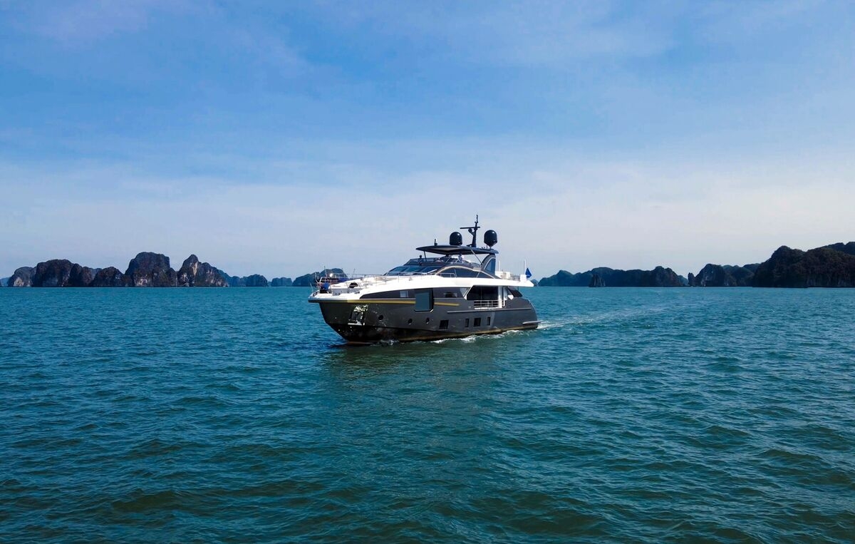 Ultra Rich Turn Vietnam Into a New Hot Spot for Luxury Yachts