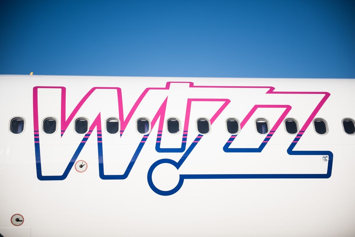 Wizz Air Sticks With Pratt & Whitney Engines for New Airbus Jets
