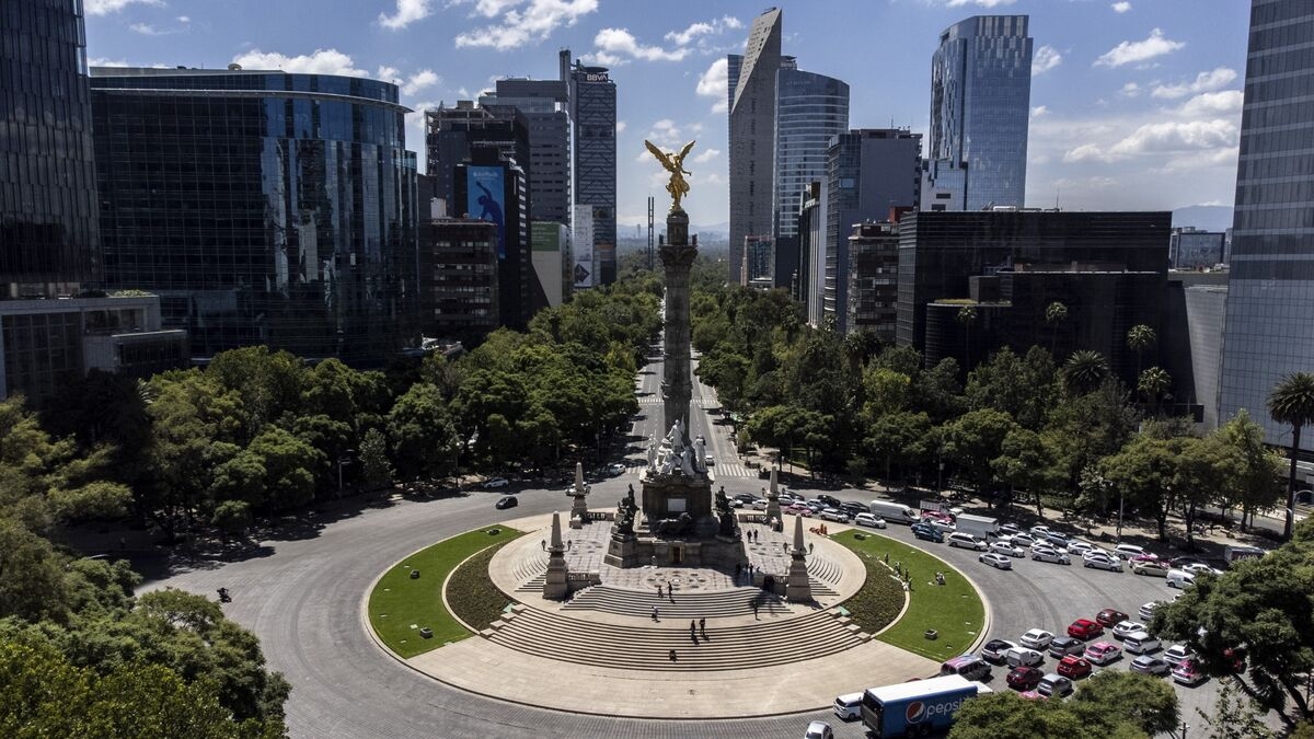 Mexico Joins Rush of Borrowers Tapping Global Debt Markets