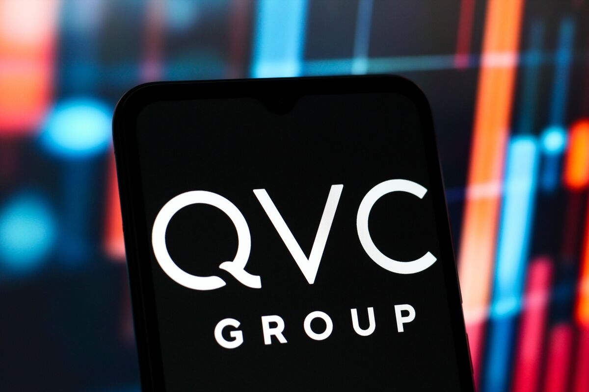 QVC Bondholders Hire Centerview, Akin as TV Network Struggles