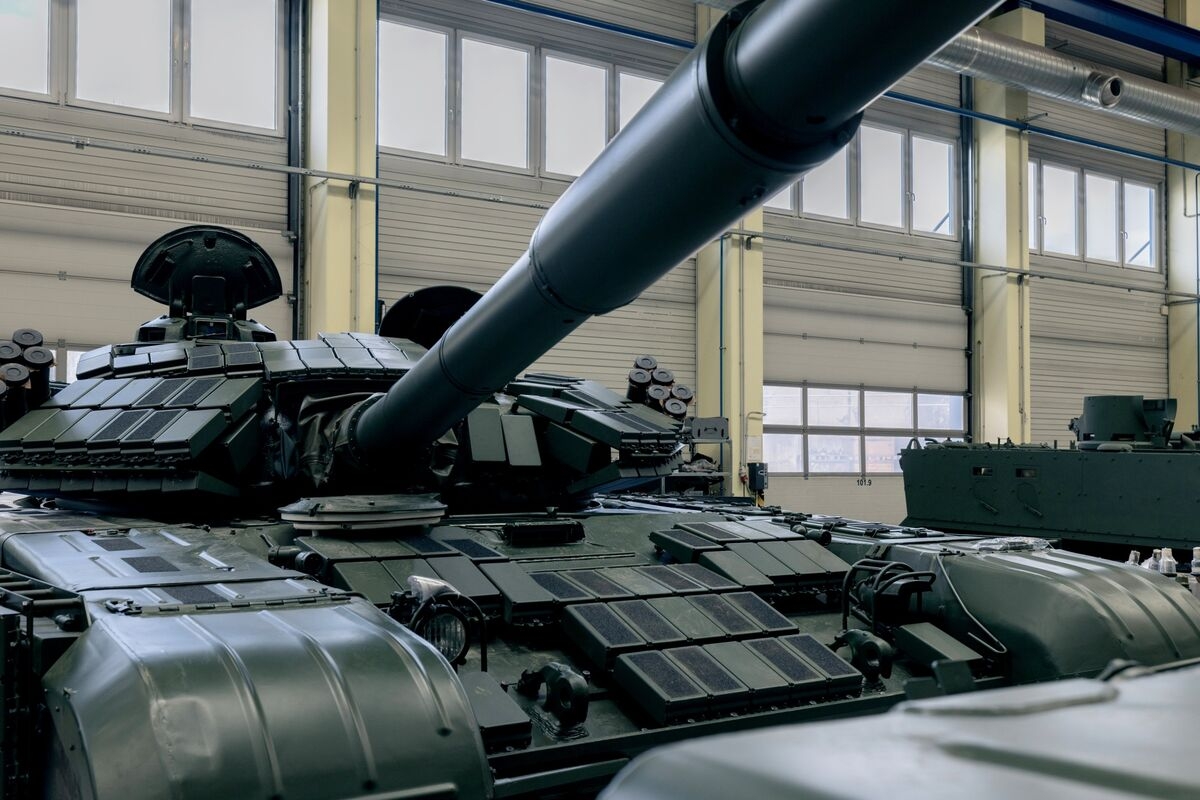 Greece Steps Up Defense Push With Deal for Ammunition Production