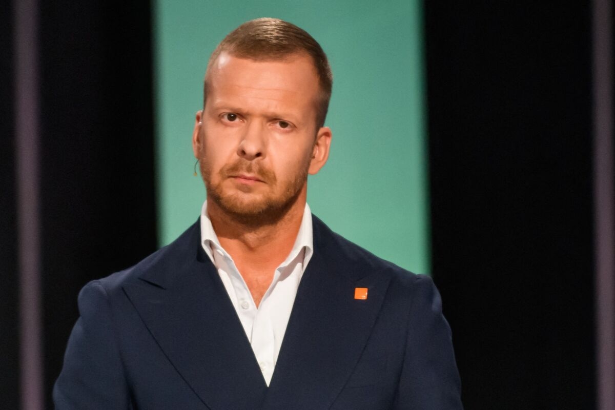 Latvia Questions Party Leader for Russian Comments in Parliament