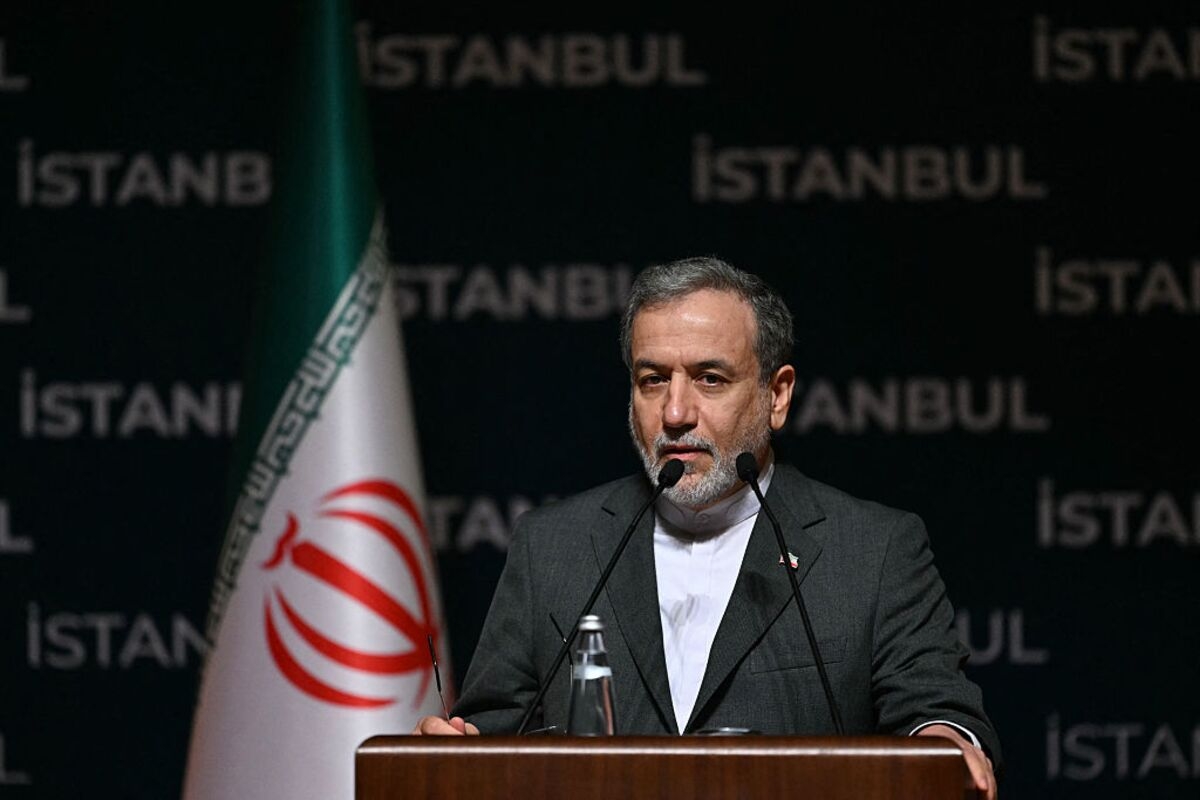 Gulf States Fear Escalation as US Iran Strikes Rattle Region