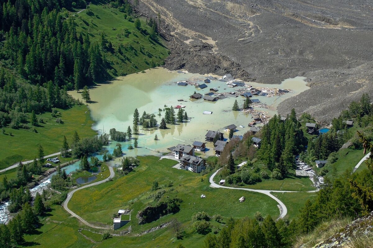 Switzerland Pledges $6 Million Support for Glacier-Hit Village