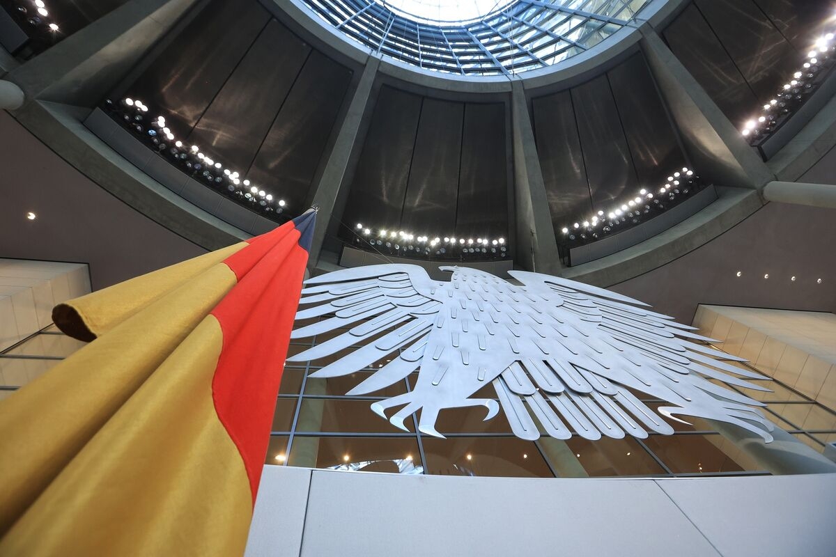 German Sovereign Bonds See Largest Japanese Selloff Since 2014