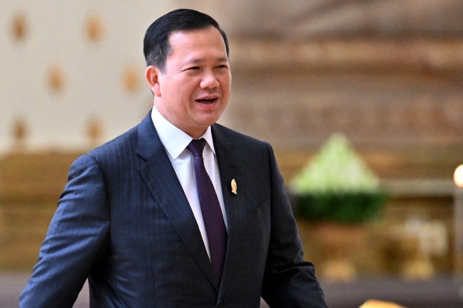 Cambodia PM orders halt to fuel imports from Thailand