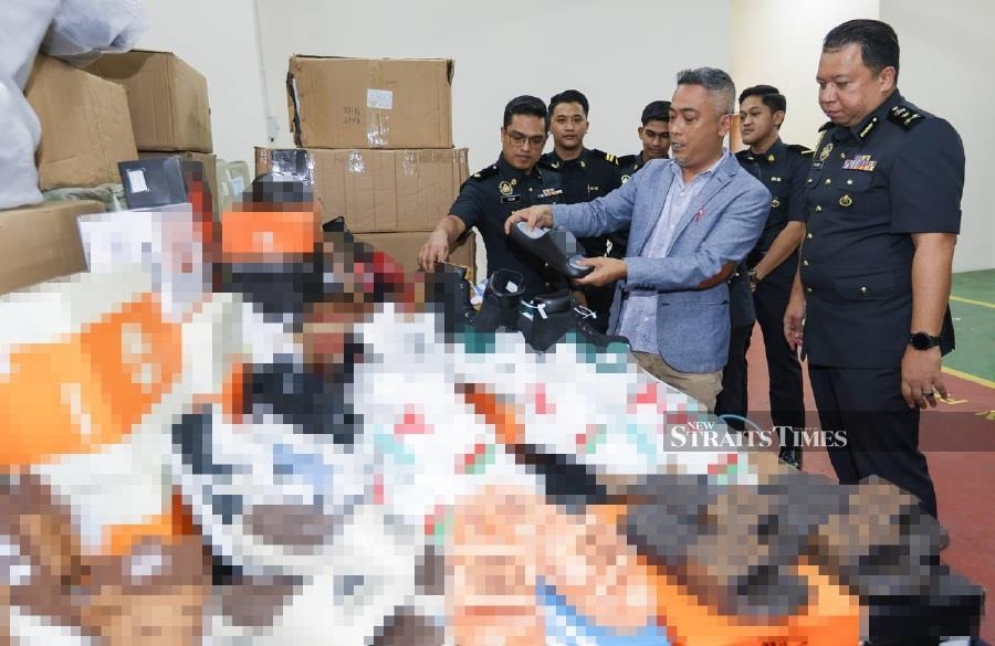 KL raid uncovers 15,000 fake designer shoes