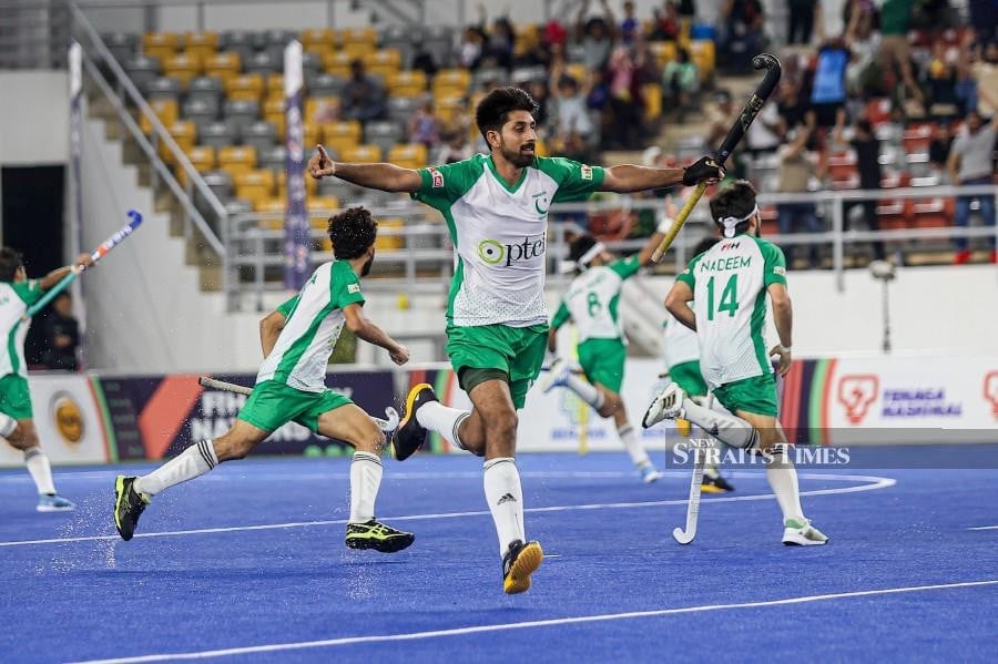 Pakistan stun France to reach Nations Cup final