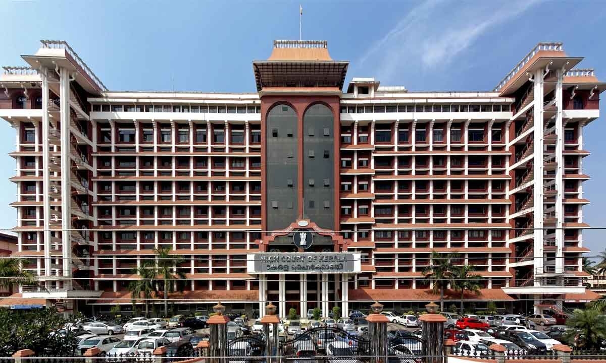 Kerala HC stays Lakshadweep administration's order to remove Mahal, Arabic from school curriculum
