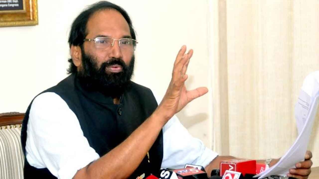 Uttam Kumar Reddy briefs on meeting with CR Patil on Godavari -Bankacharla project