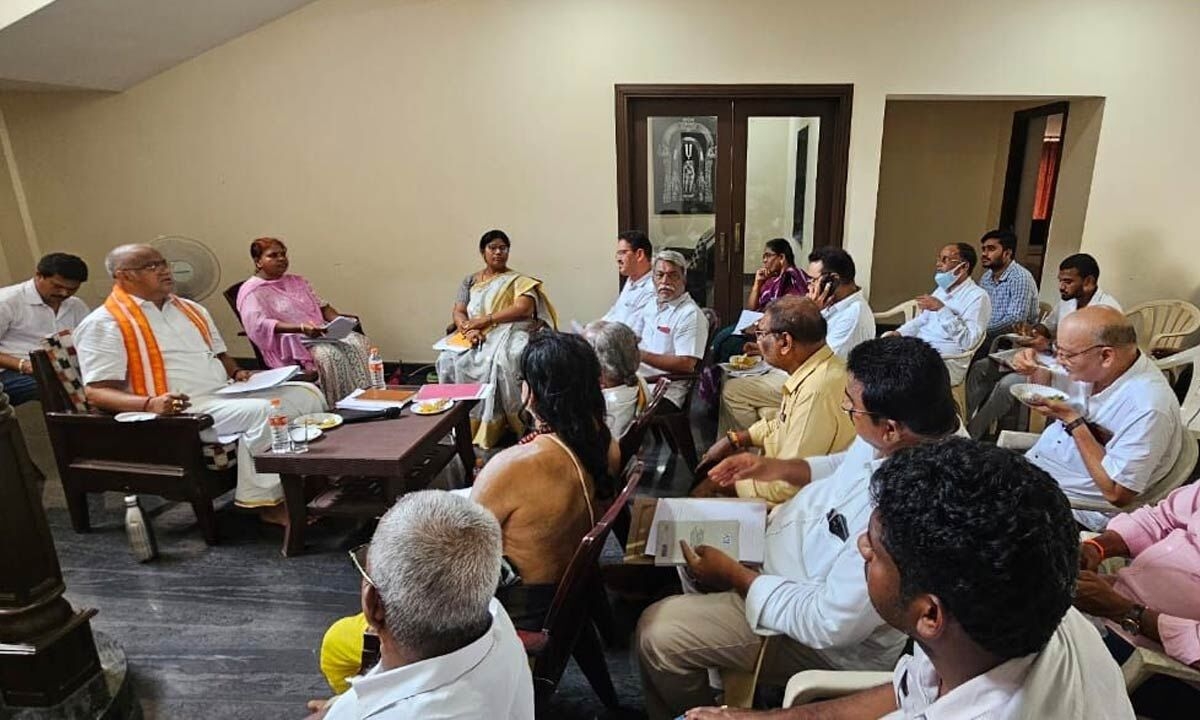 Simhachalam gears up for Giri Pradakshina