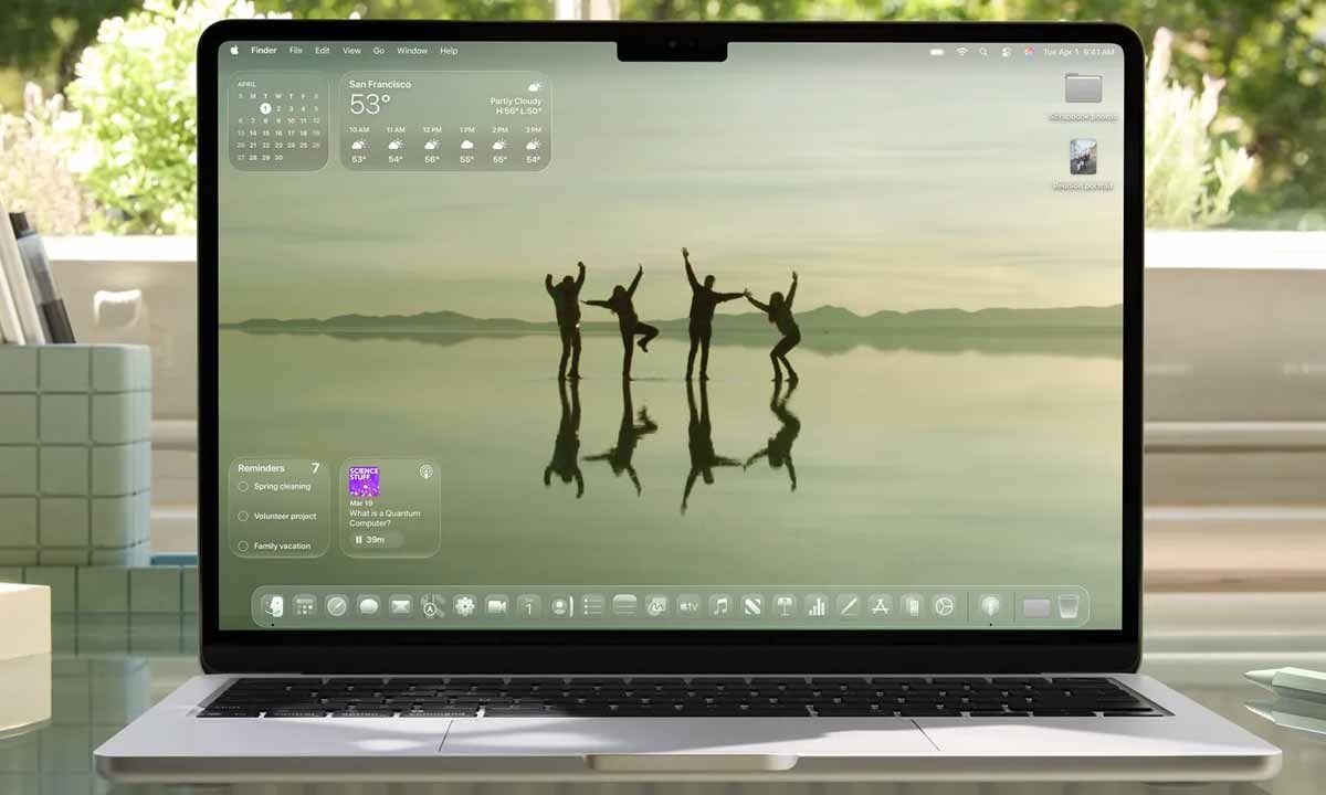 First Look at macOS Tahoe 26: Liquid Glass UI and Smarter Spotlight Search