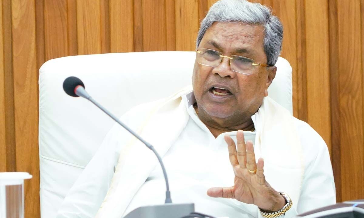 K'taka govt gears up for International Yoga Day, announces grand plans