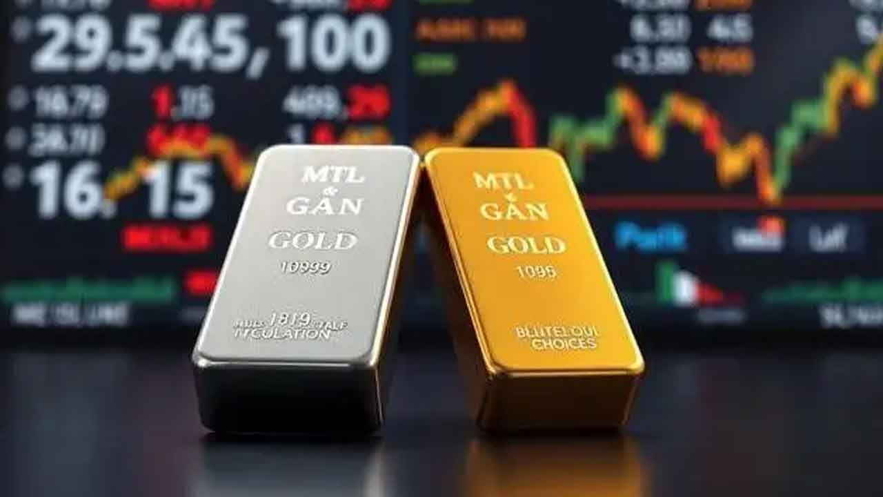 Gold jumps Rs 850; silver slips Rs 100