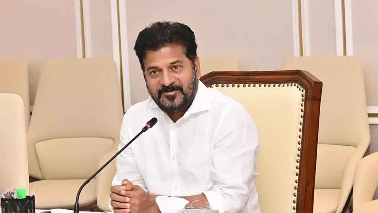 Govt keen to turn Hyd into global film city: CM