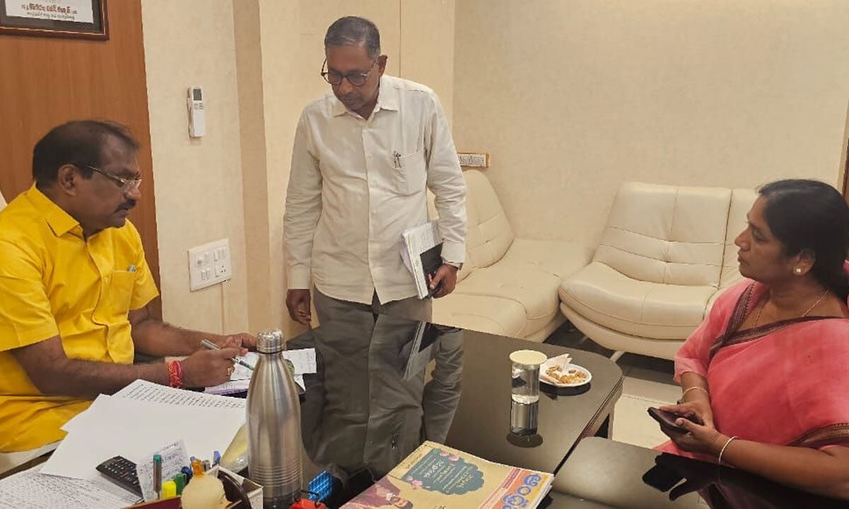 MLA urges Minister to begin water supply works to Peruru project