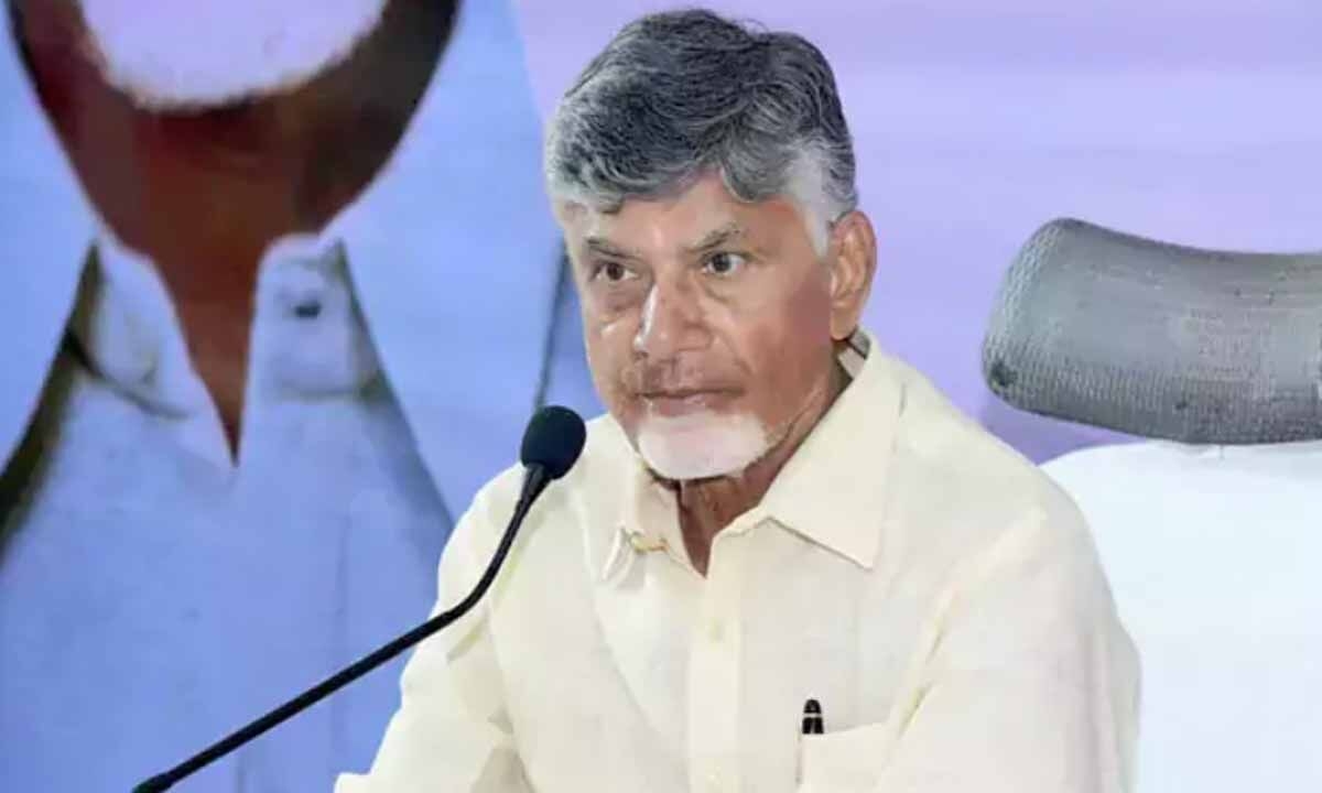 Chandrababu highlights the benefits of Yoga in Vizag, says it is celebrated in 130 countries