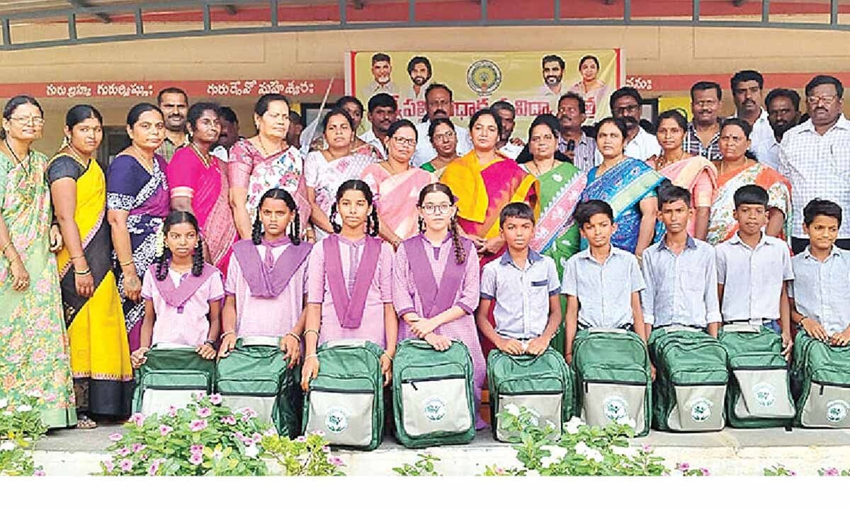 Jagan played politics even with children's education: MLA Sunitha