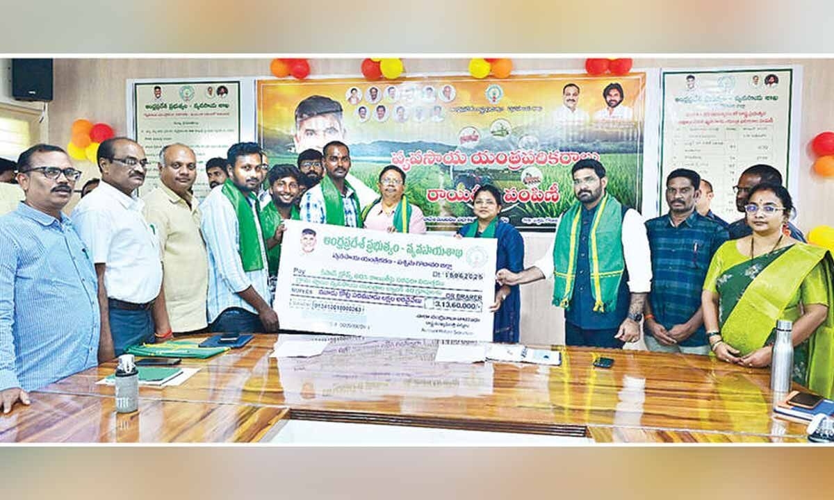 Farmers urged to use technology to reap profits