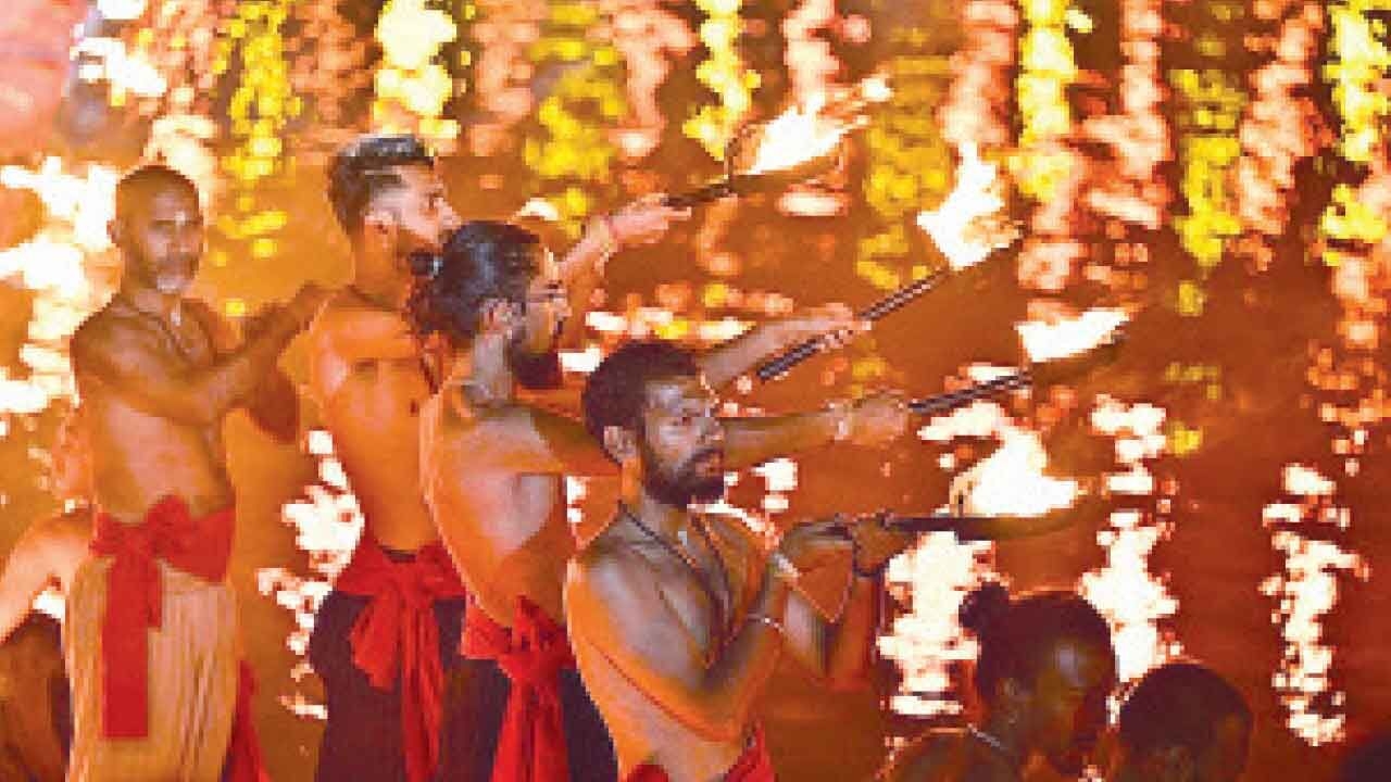 Support from Hindu outfits boosts DK Shivakumar's Cauvery Aarti project