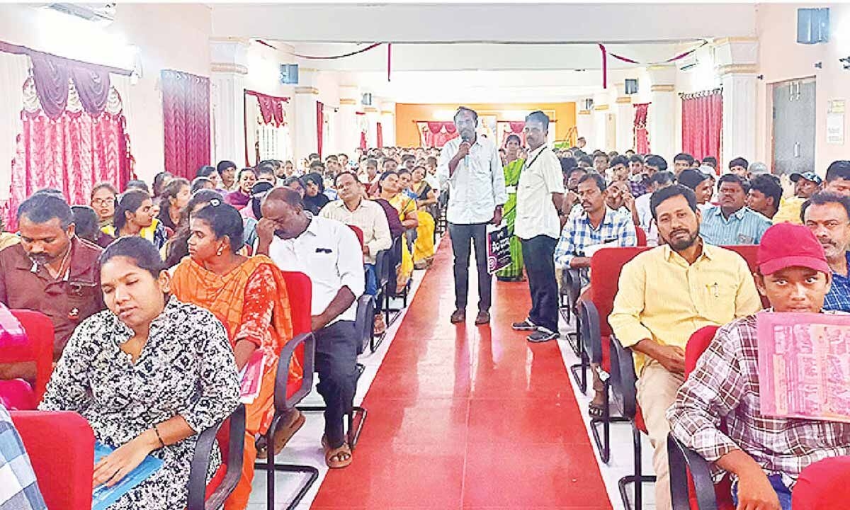 Huge response to Polycet-2025 awareness seminar