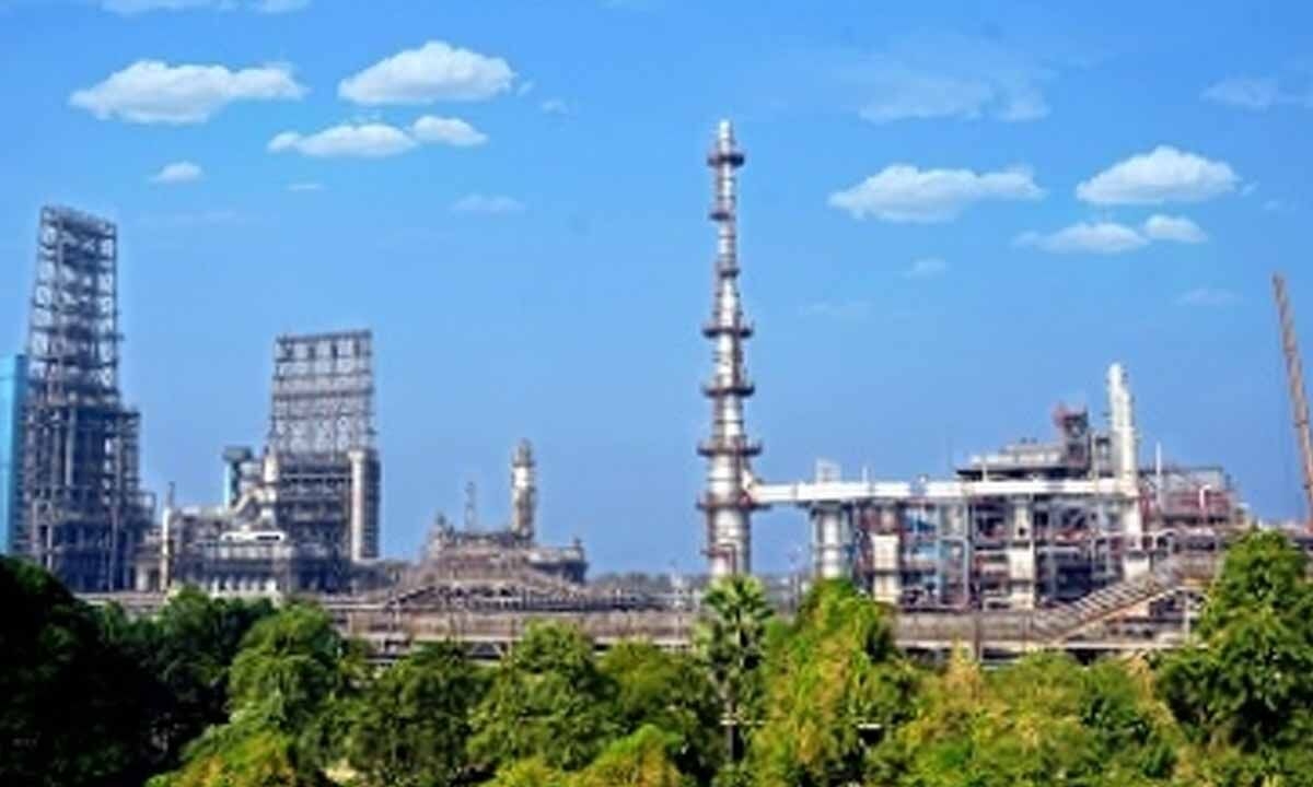 Need to safeguard oil and gas supply chains amid geopolitical uncertainties: Report