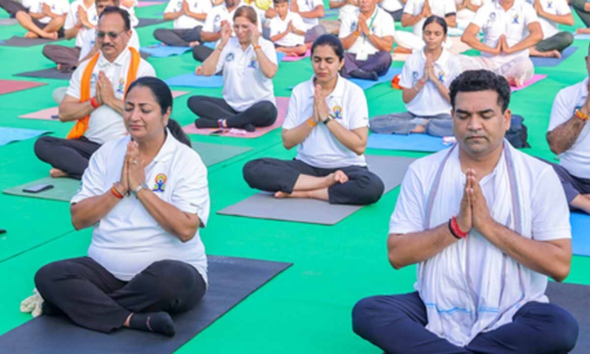 Delhi CM leads 'Yoga with Yamuna' event, ministers head separate sessions