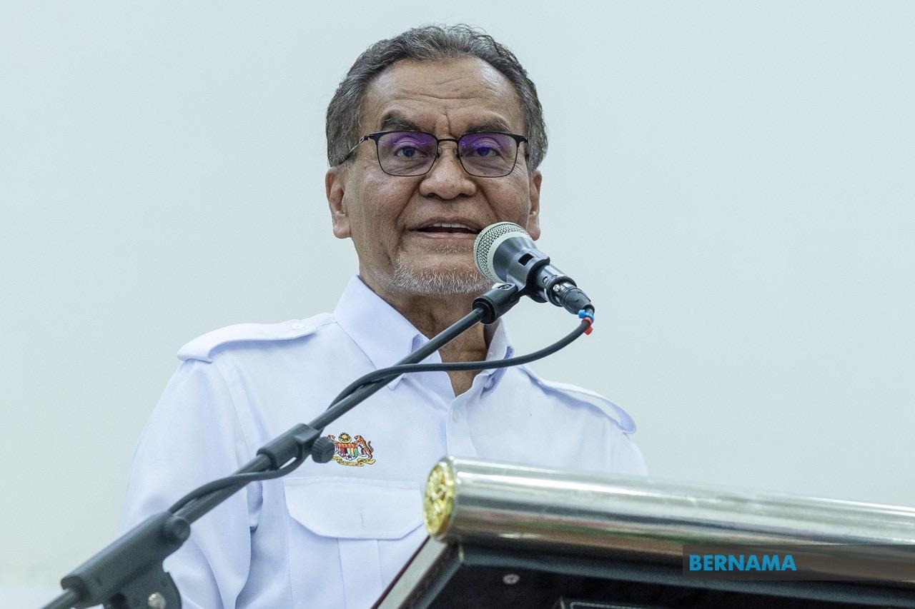 Proposed EPF Health Insurance Scheme Will Be Voluntary, Says Dzulkefly