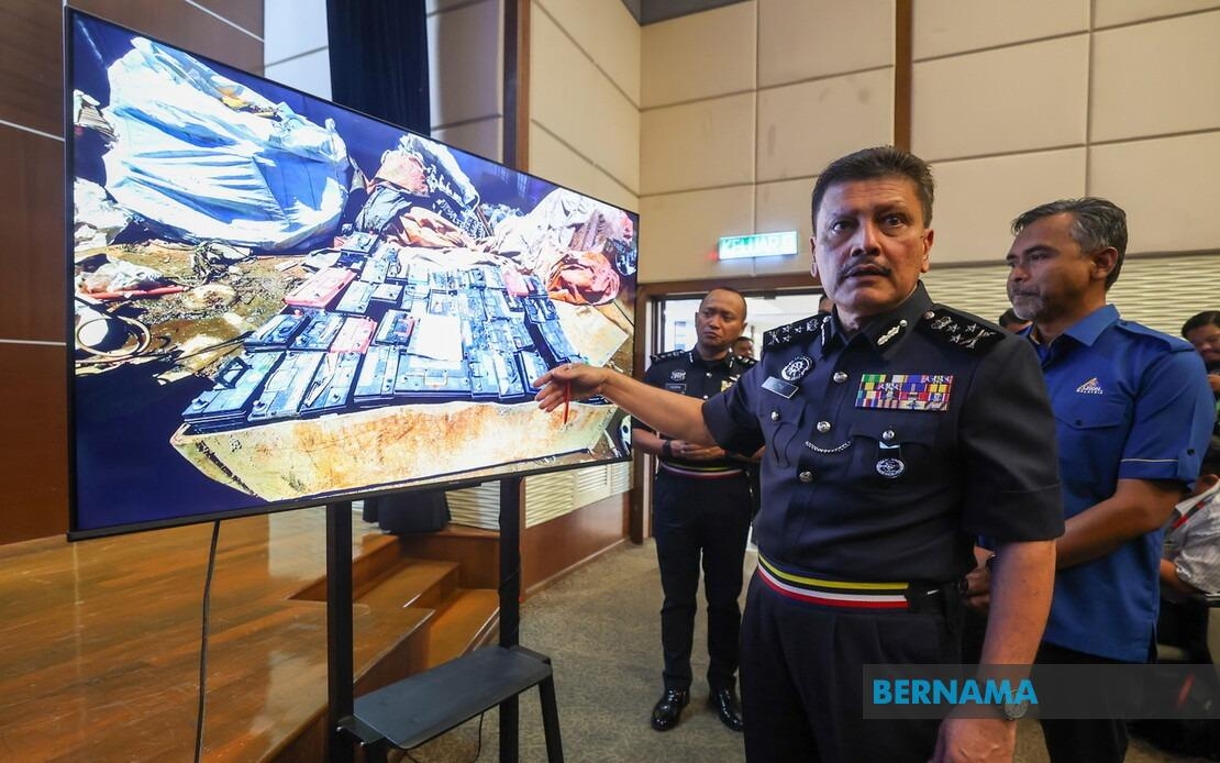 RM500 Million Worth Of Illegal E-waste Seized In Nationwide Raid