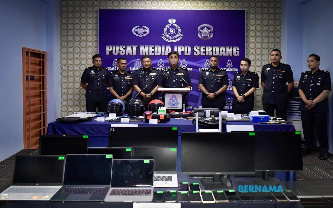 Investment Scam Syndicate Busted In Puchong, 10 Held