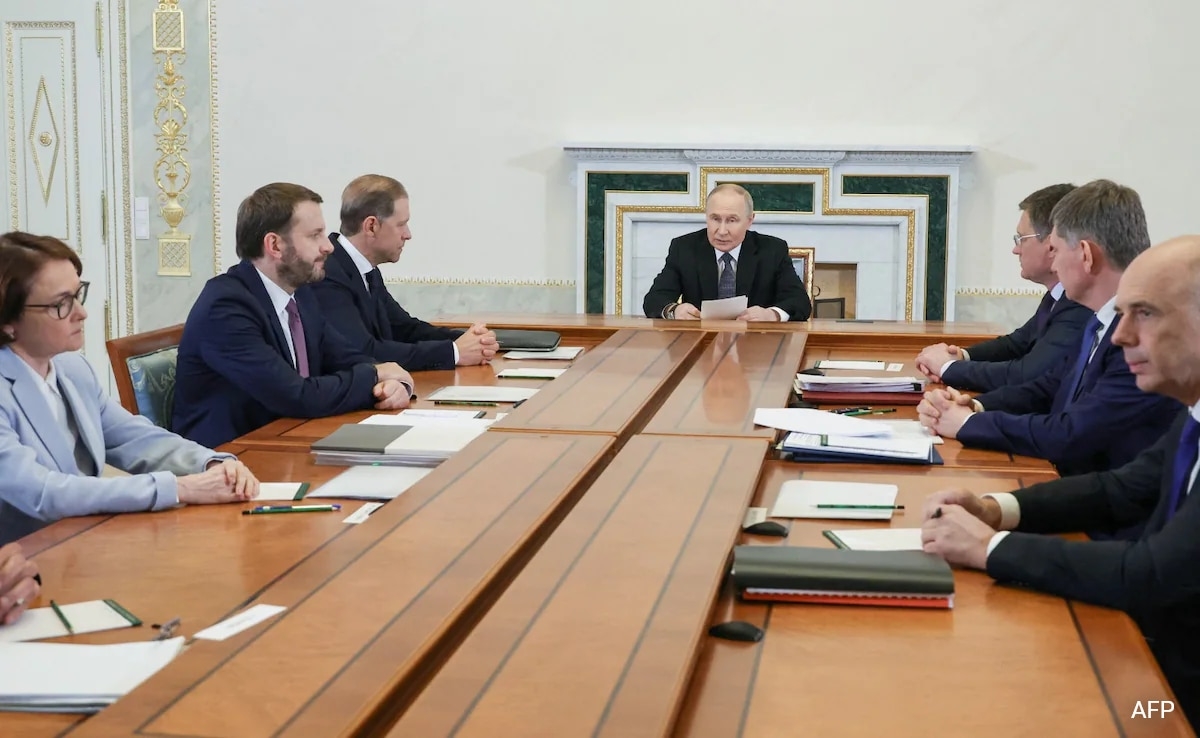 Russia Is On 'Brink Of Going Into Recession', Warns Economy Minister
